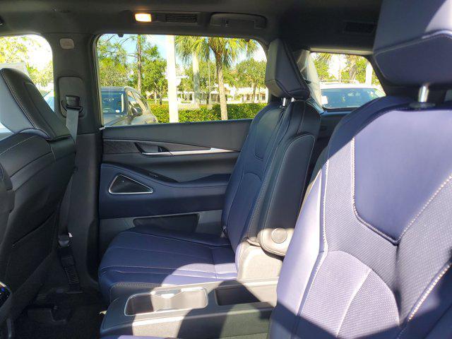 new 2026 INFINITI QX60 car, priced at $65,085