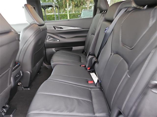 new 2025 INFINITI QX60 car, priced at $59,080