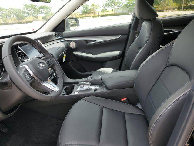 new 2025 INFINITI QX50 car, priced at $38,270