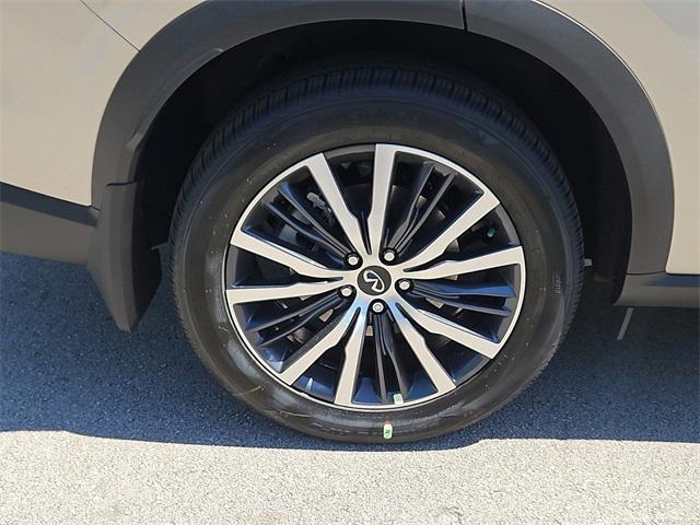 new 2025 INFINITI QX60 car, priced at $64,500