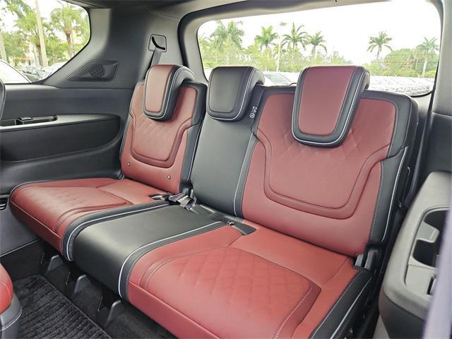 new 2025 INFINITI QX80 car, priced at $112,590