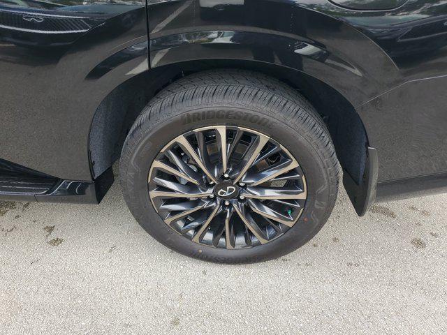 new 2026 INFINITI QX80 car, priced at $116,955