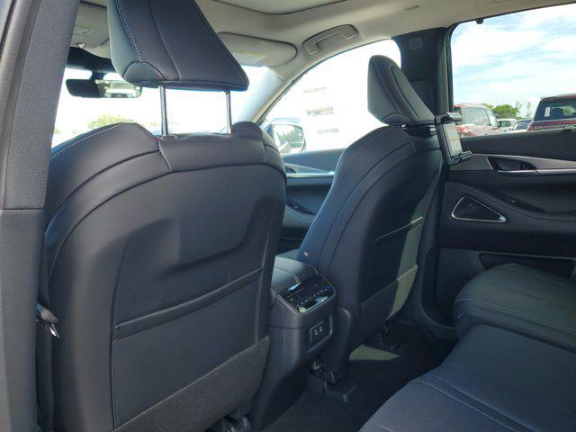 new 2026 INFINITI QX60 car, priced at $63,100