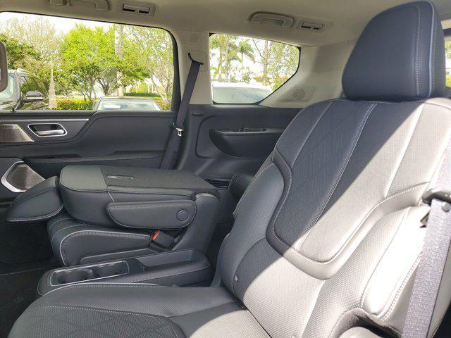 new 2025 INFINITI QX80 car, priced at $106,250