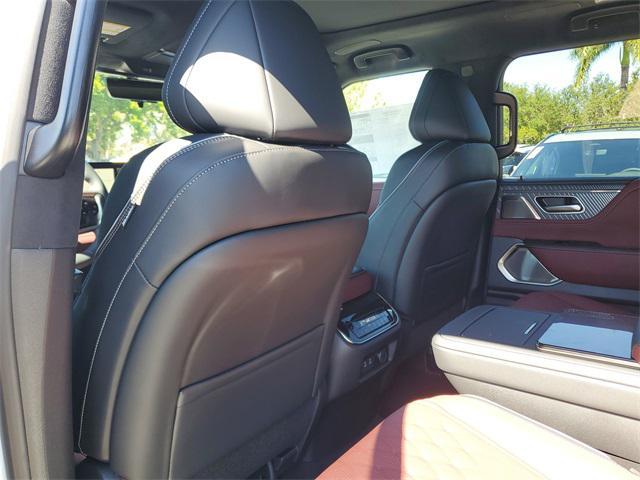 new 2025 INFINITI QX80 car, priced at $112,795
