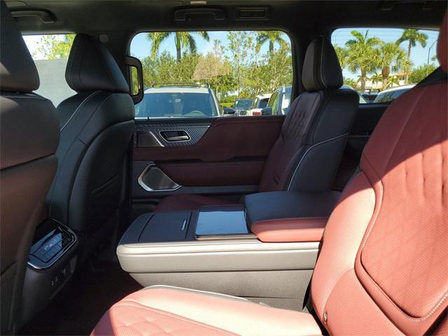 new 2025 INFINITI QX80 car, priced at $112,795