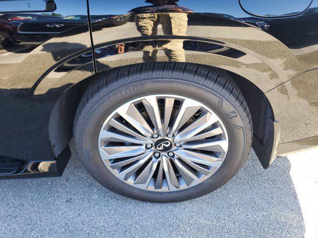 new 2026 INFINITI QX80 car, priced at $97,675