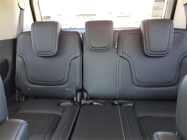 new 2025 INFINITI QX80 car, priced at $92,510