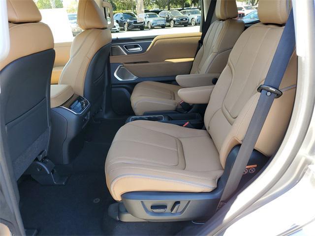 new 2025 INFINITI QX80 car, priced at $102,640