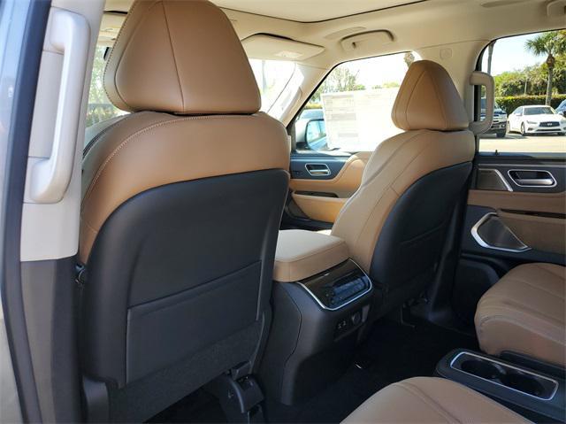 new 2025 INFINITI QX80 car, priced at $102,640