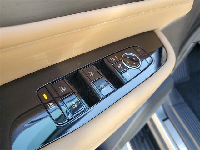 new 2025 INFINITI QX80 car, priced at $102,640