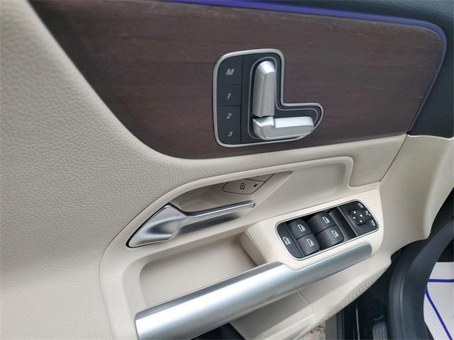 used 2023 Mercedes-Benz GLA 250 car, priced at $31,991