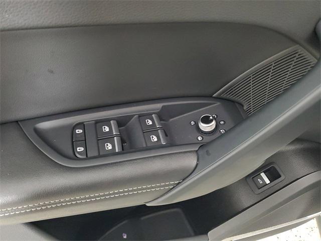 used 2023 Audi Q5 car, priced at $33,891