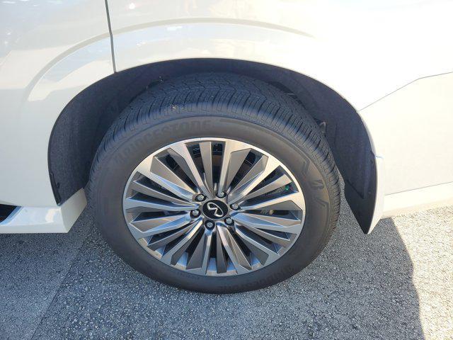 new 2026 INFINITI QX80 car, priced at $99,540