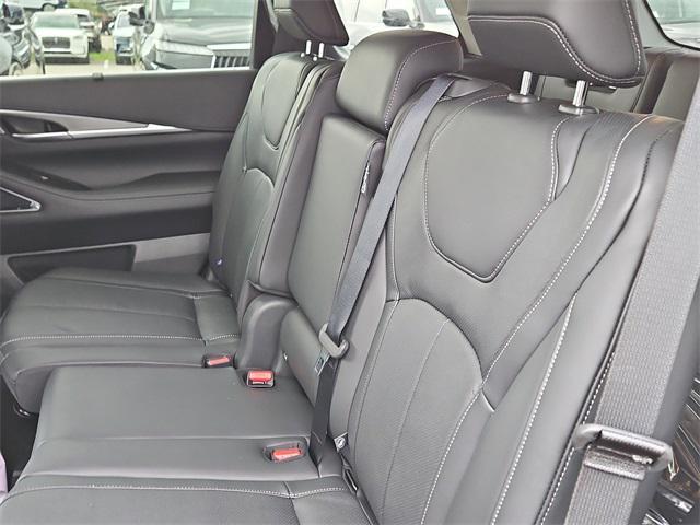 new 2025 INFINITI QX60 car, priced at $59,080