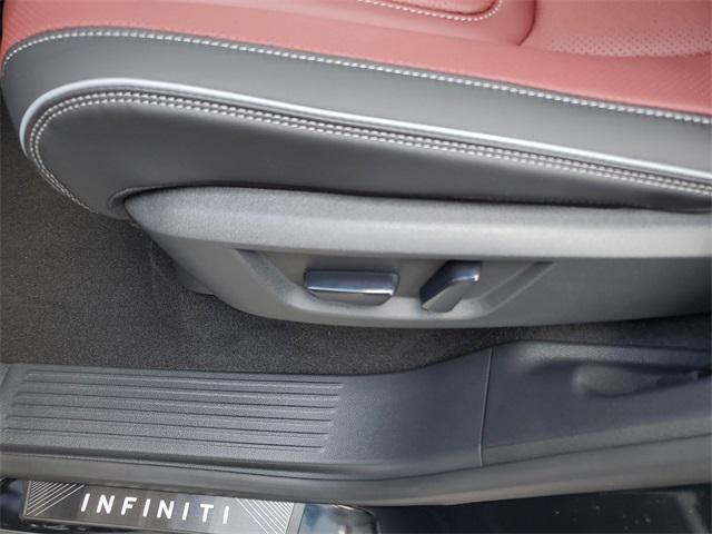 new 2025 INFINITI QX80 car, priced at $112,590