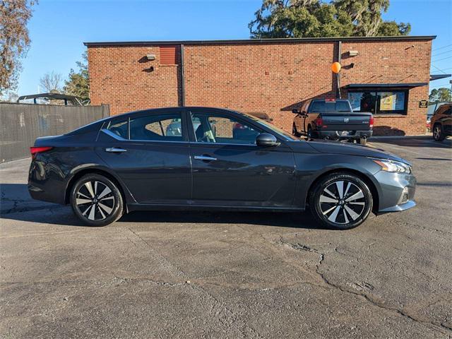 used 2022 Nissan Altima car, priced at $21,999