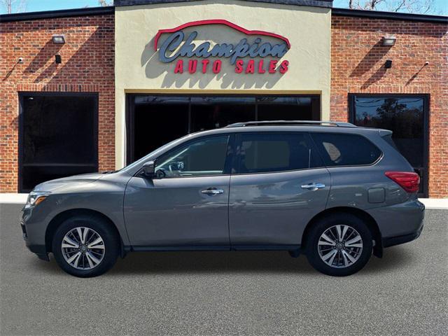 used 2019 Nissan Pathfinder car, priced at $17,994