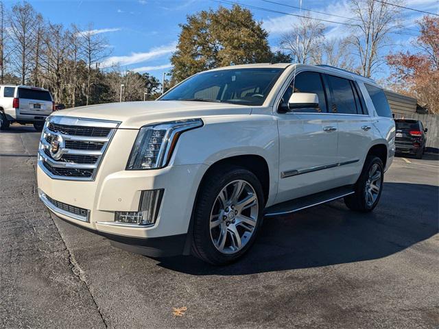 used 2015 Cadillac Escalade car, priced at $26,999