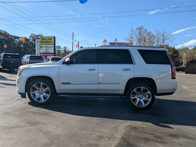 used 2015 Cadillac Escalade car, priced at $26,999