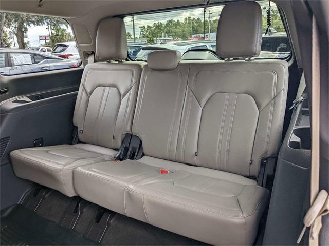 used 2020 Ford Expedition car, priced at $31,570