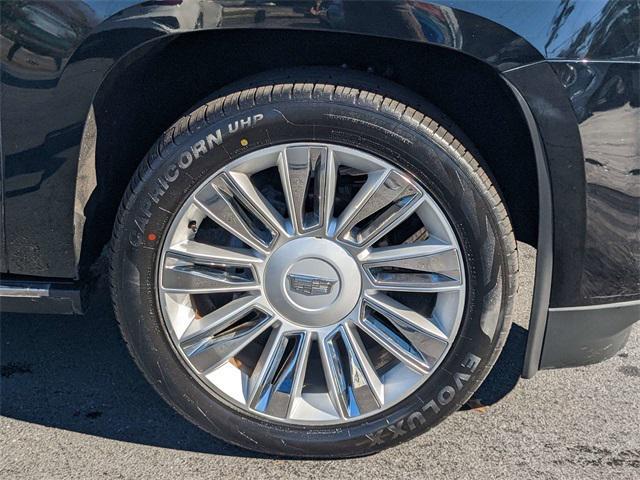 used 2016 Cadillac Escalade ESV car, priced at $26,675