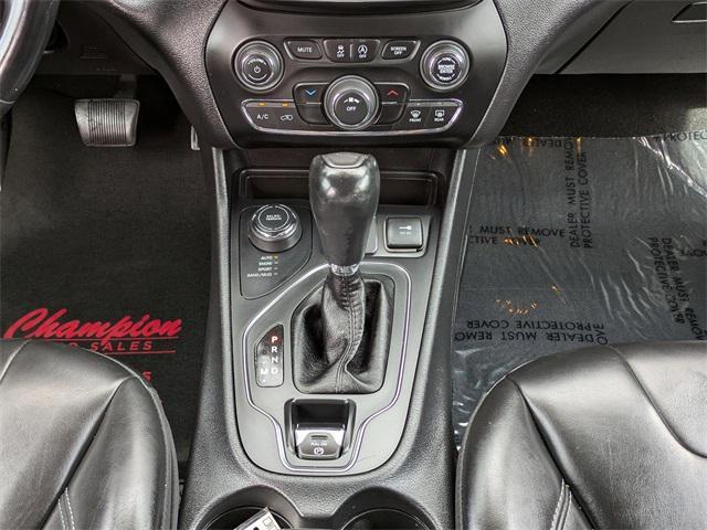 used 2019 Jeep Cherokee car, priced at $17,594