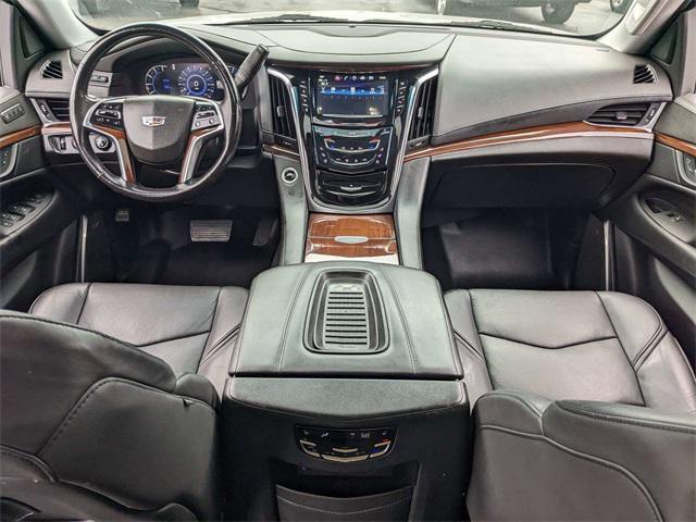 used 2018 Cadillac Escalade ESV car, priced at $31,328