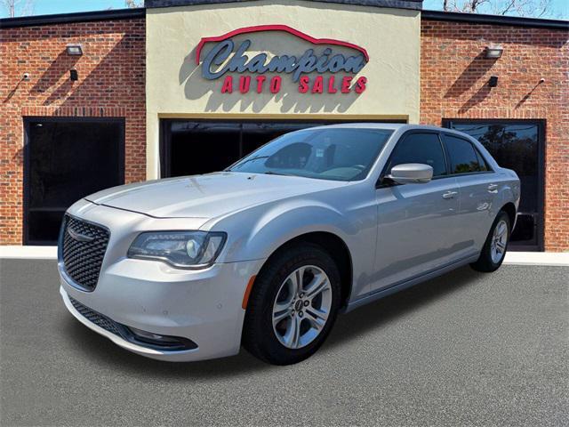 used 2021 Chrysler 300 car, priced at $21,885