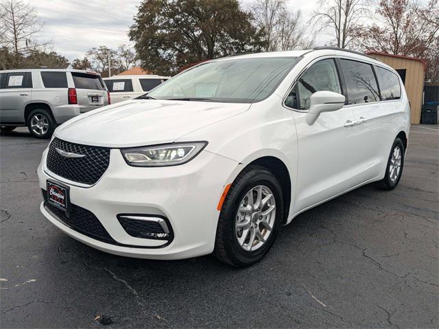 used 2022 Chrysler Pacifica car, priced at $23,462