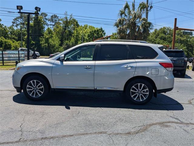 used 2013 Nissan Pathfinder car, priced at $10,999