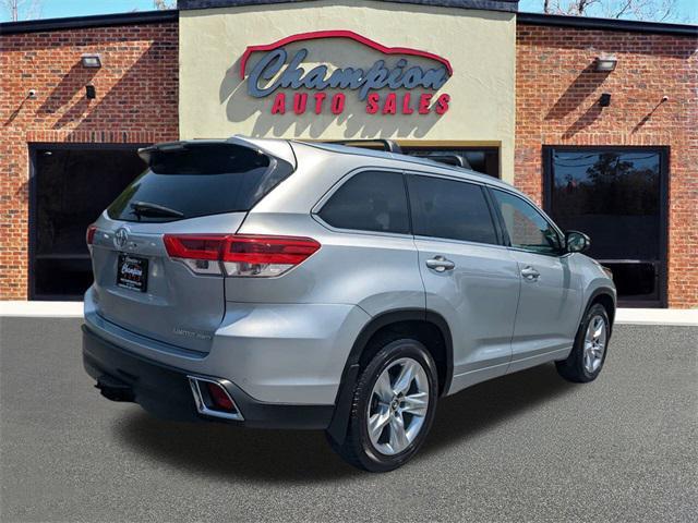 used 2017 Toyota Highlander car, priced at $24,841