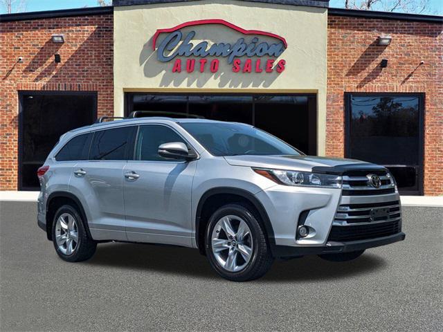used 2017 Toyota Highlander car, priced at $24,541