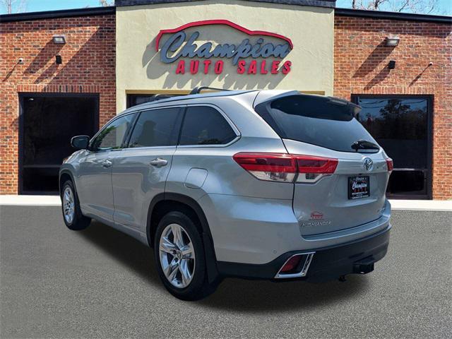 used 2017 Toyota Highlander car, priced at $24,841