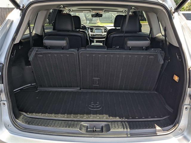 used 2017 Toyota Highlander car, priced at $24,841