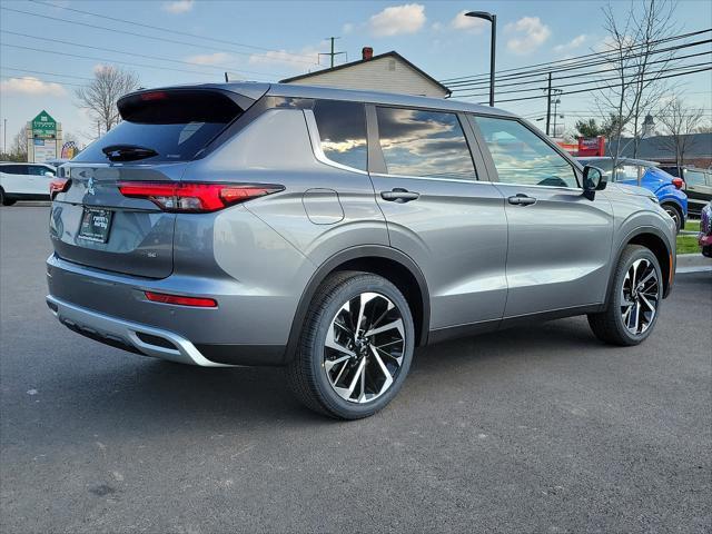 new 2024 Mitsubishi Outlander car, priced at $32,445