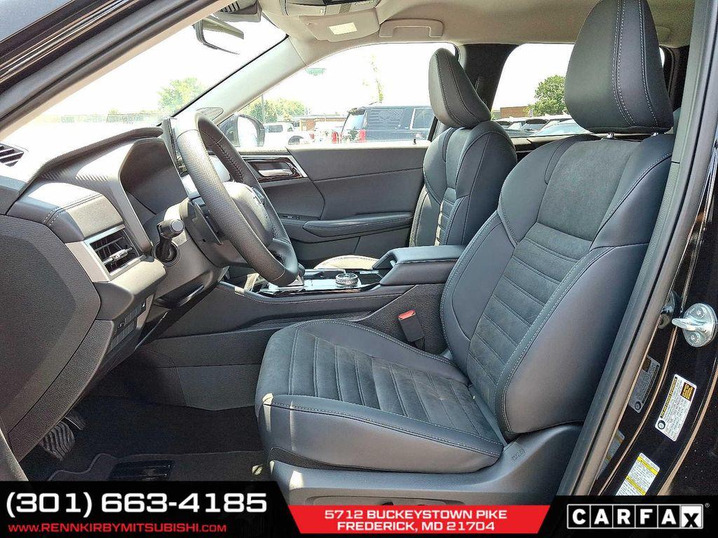 new 2025 Mitsubishi Outlander car, priced at $31,135