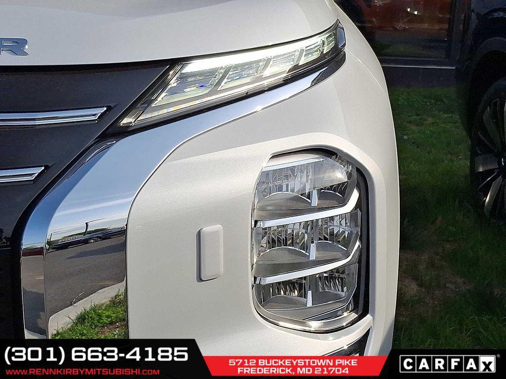new 2025 Mitsubishi Outlander car, priced at $34,165
