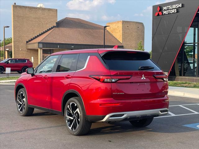 new 2024 Mitsubishi Outlander car, priced at $34,835