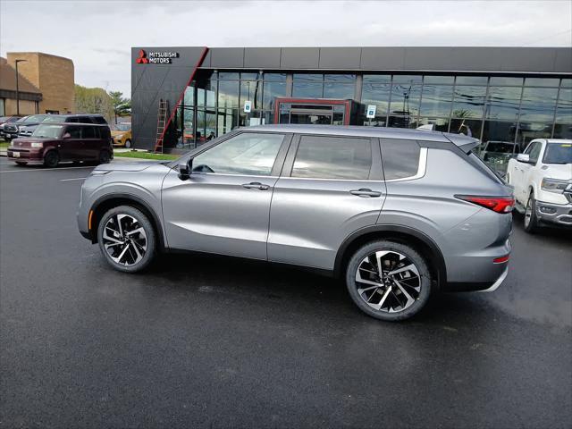 new 2024 Mitsubishi Outlander car, priced at $34,815