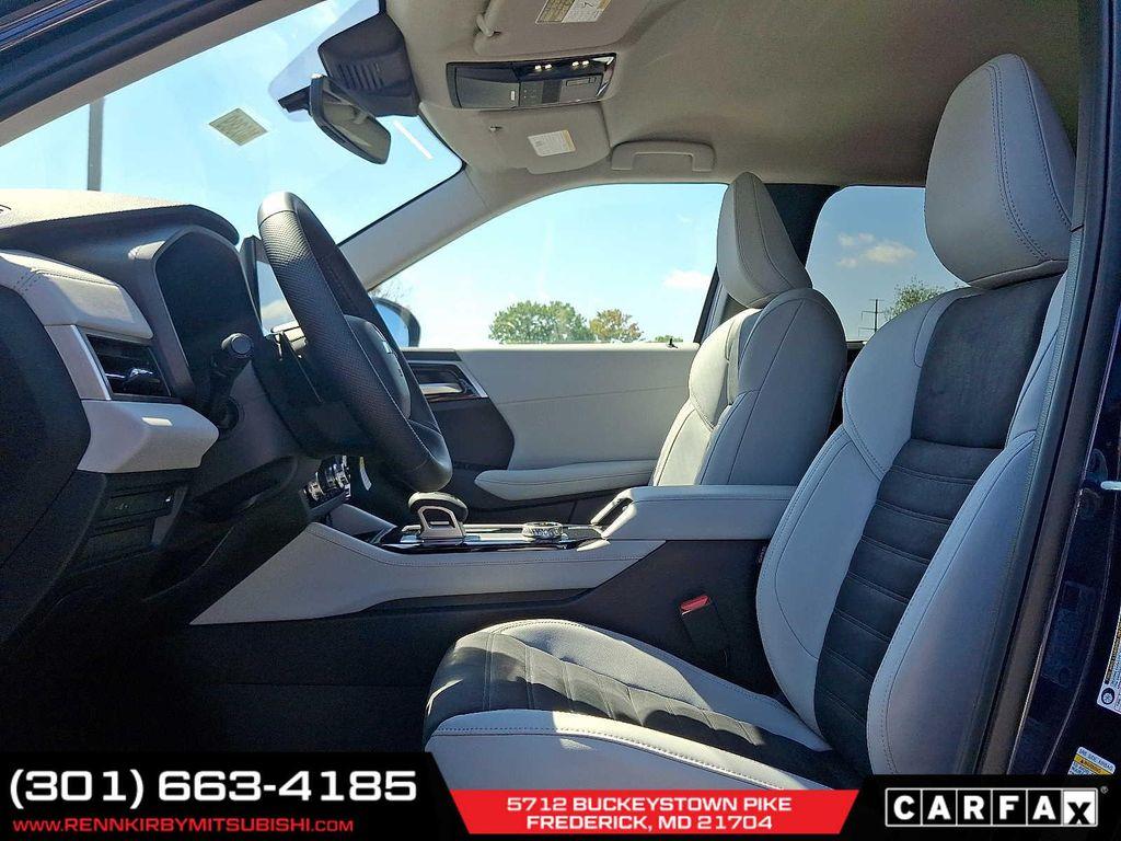 new 2025 Mitsubishi Outlander car, priced at $31,550