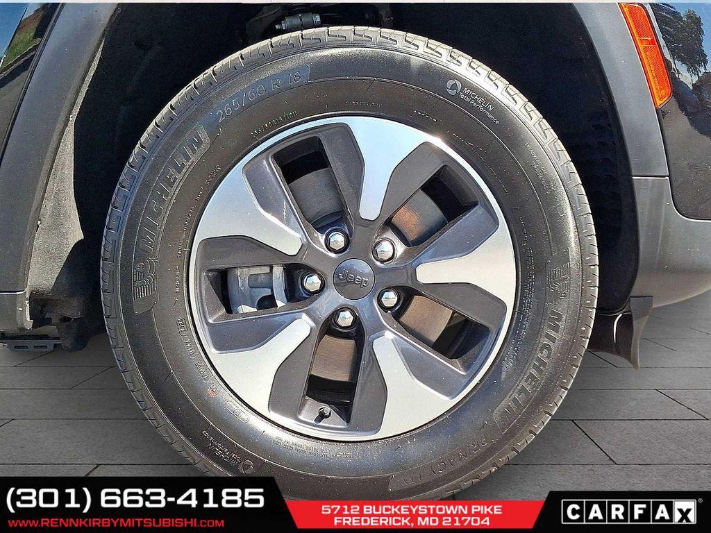 used 2023 Jeep Grand Cherokee 4xe car, priced at $28,357