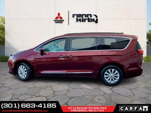 used 2017 Chrysler Pacifica car, priced at $13,985