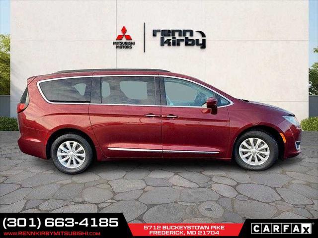 used 2017 Chrysler Pacifica car, priced at $13,985