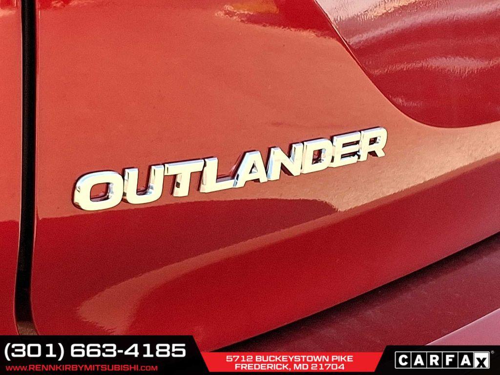 new 2025 Mitsubishi Outlander car, priced at $32,145