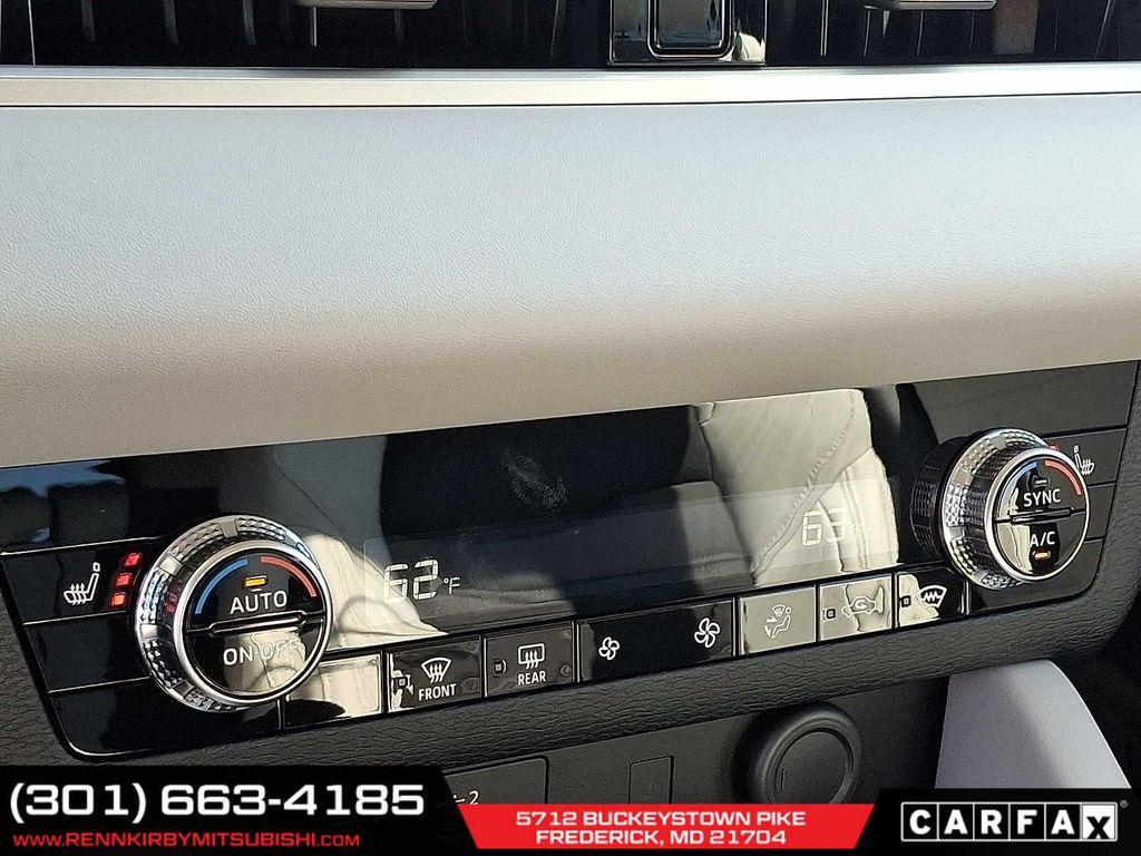 new 2025 Mitsubishi Outlander car, priced at $32,145