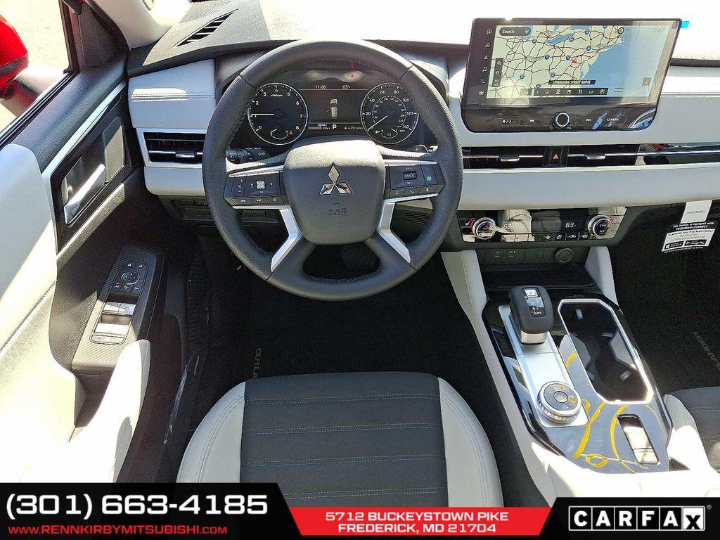 new 2025 Mitsubishi Outlander car, priced at $32,145