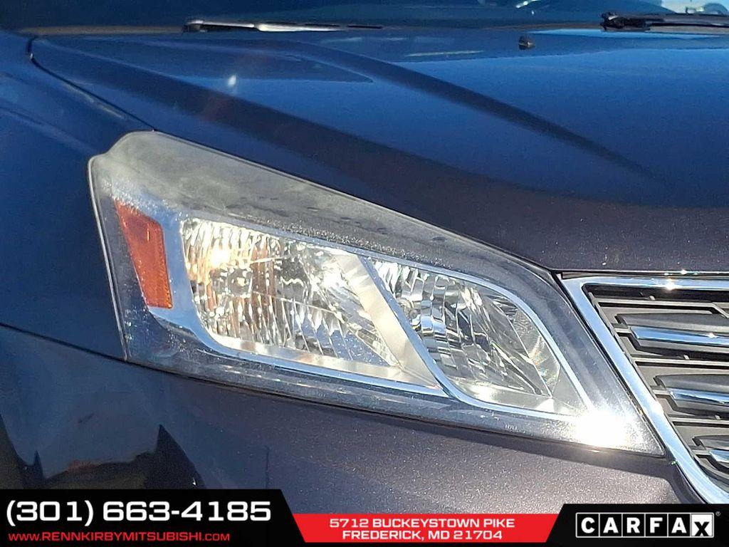 used 2015 Chevrolet Traverse car, priced at $9,826