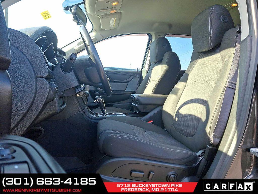 used 2015 Chevrolet Traverse car, priced at $9,826