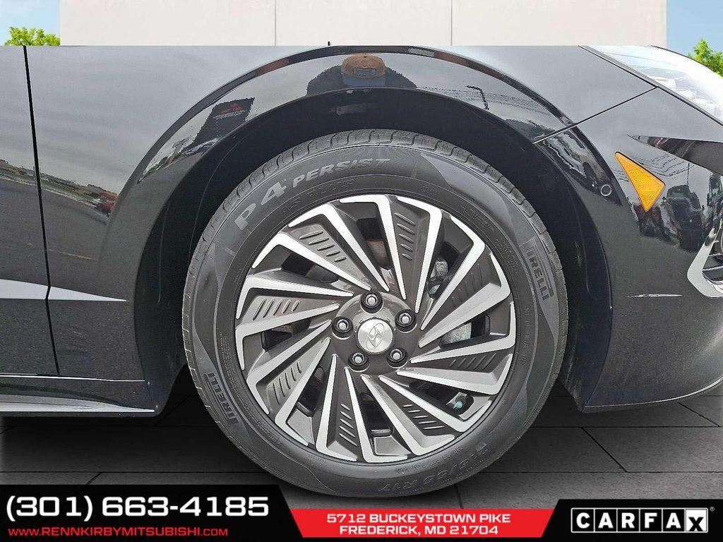 used 2022 Hyundai Sonata Hybrid car, priced at $19,776